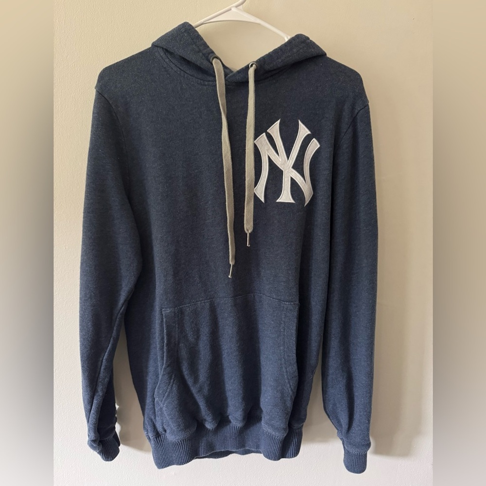 Mitchell & Ness New York Yankees long-sleeved hoodie Mens Size S